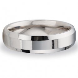 platinum wedding ring by Superior Wedding Rings